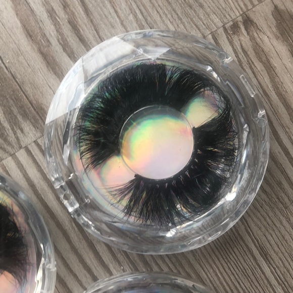 NEW 3 MINK Full Gorgeous Eyelashes - Picture 4 of 5